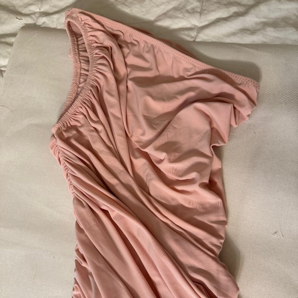 NORMA KAMALI DIANA GOWN, One shoulder, shirred, sides, Light Pink, Size:XS, NWOT